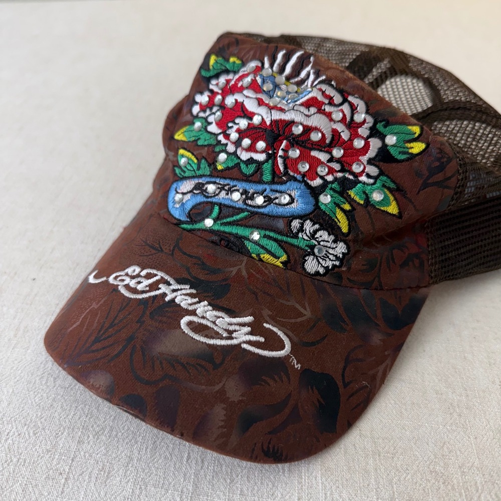 Ed Hardy Brown Floral Rhinestone Rose Tattoo Trucker Hat Mesh Snapback Cap Y2K - Picture 2 of 7